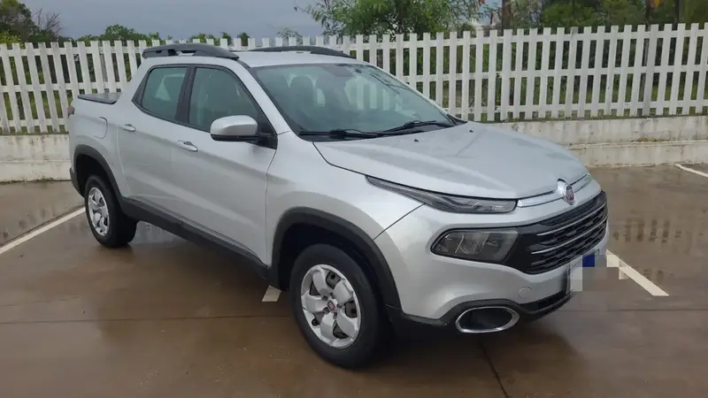 Fiat Toro Freedom 1.8 AT6 4x2 (Flex)
