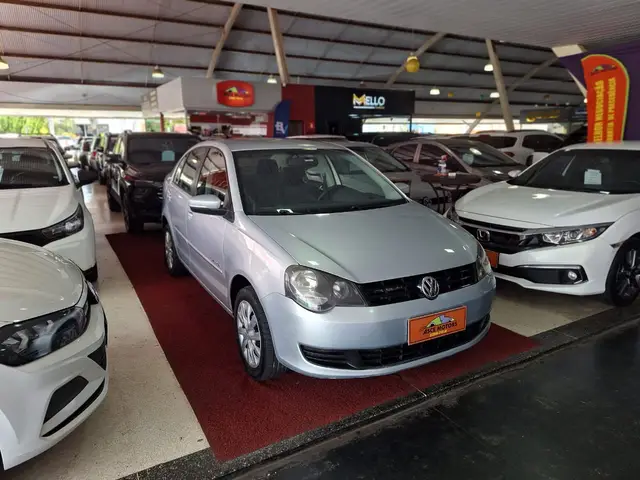 Carro Volkswagen Polo Sedan 2013 1.6 8V I-Motion (Flex) (Aut)
