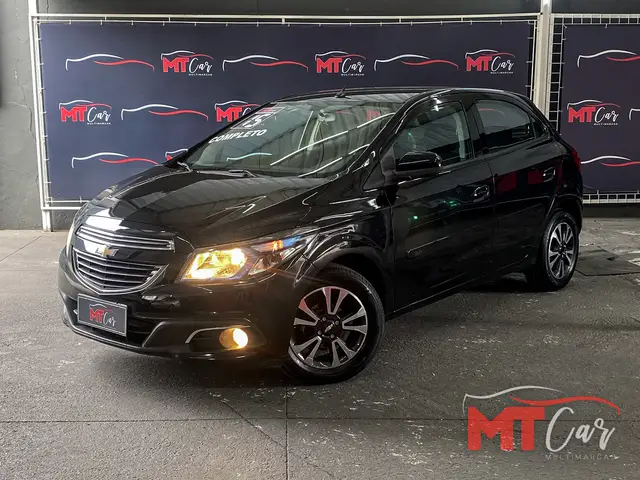 Carro Chevrolet Onix 2015 1.4 LTZ SPE/4 (Aut)