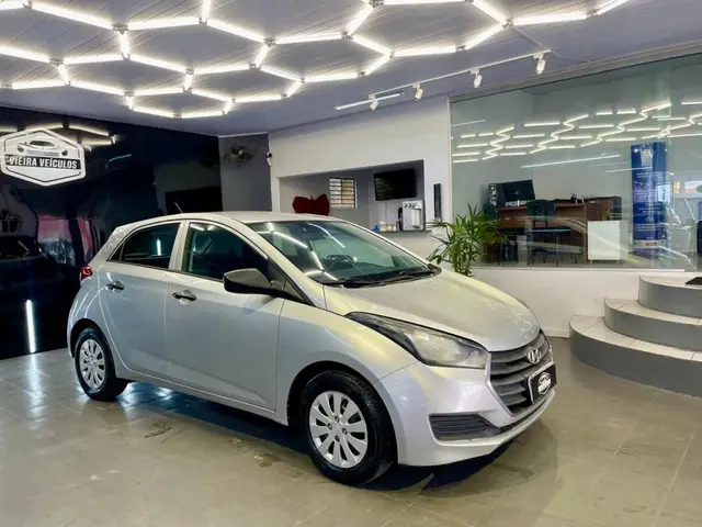 Carro Hyundai HB20 2017 1.0 Comfort Style (Flex)