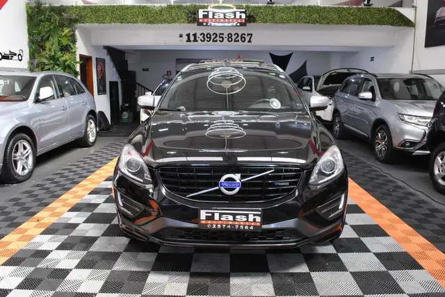 Carro Volvo XC60 2016 2.0 T5 Drive-E R-Design