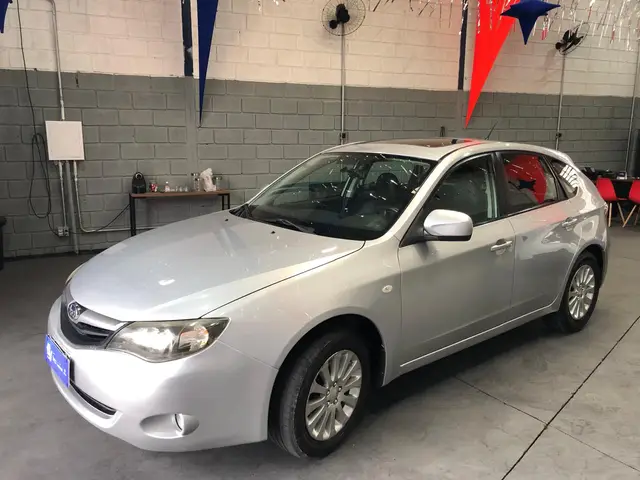 Carro Subaru Impreza Hatch 2010 Impreza 2.0 16V (aut.)