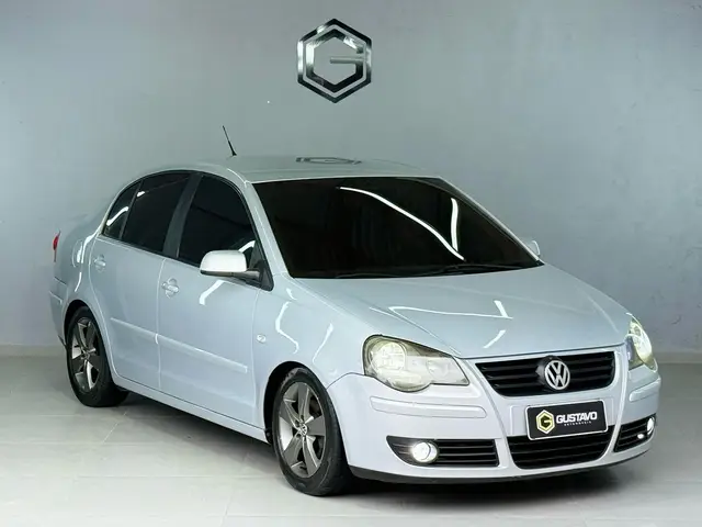 Carro Volkswagen Polo Sedan 2007 1.6 8V (Flex)
