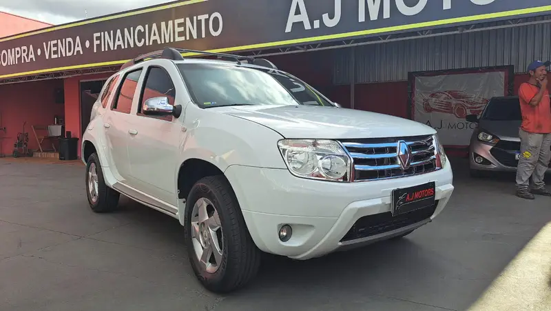 Renault 1.6 16V Dynamique (Flex)