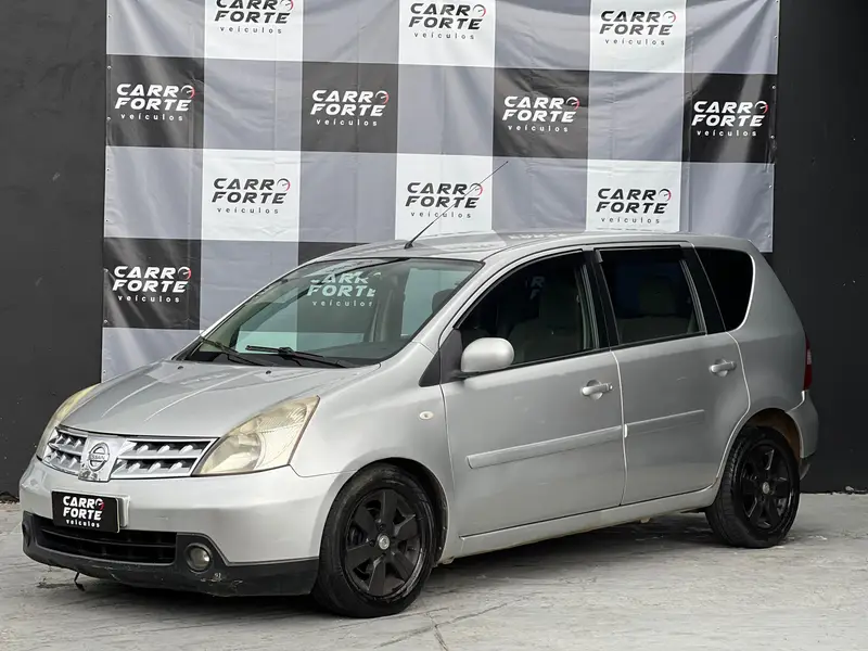 Nissan Livina SL 1.8 16V aut. (flex)