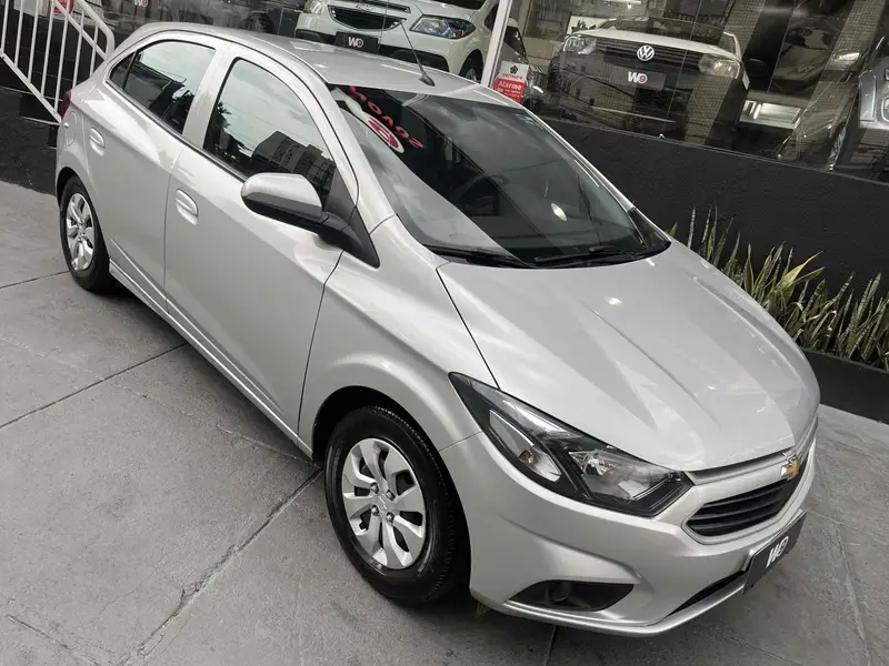 Chevrolet Onix 1.0 LT SPE/4