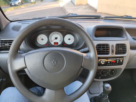 Clio Hatch. Campus 1.0 16V (flex) 2p