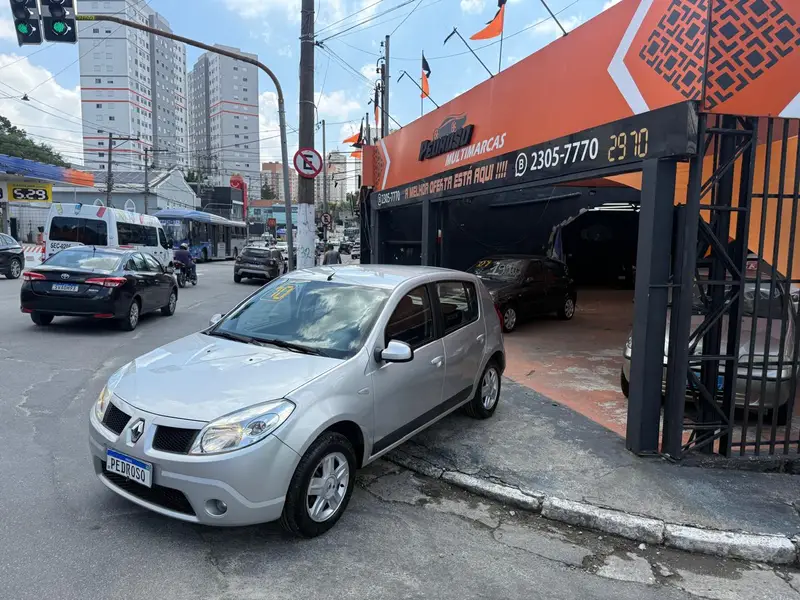 Renault Sandero Privilège 1.6 8V Hi-Torque (flex)