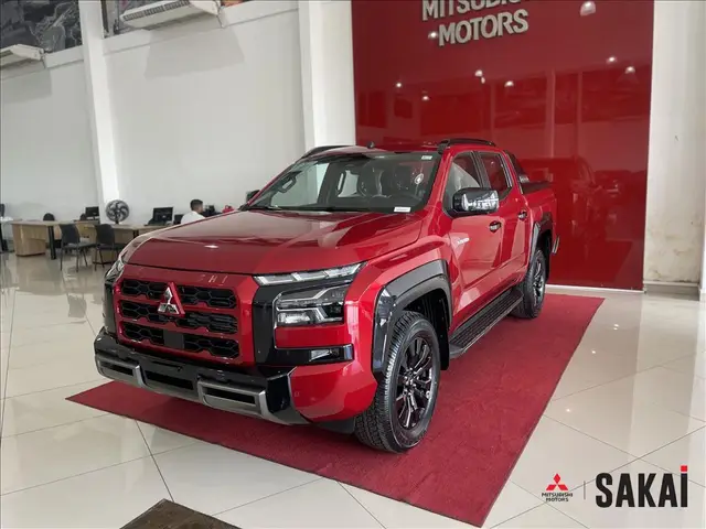 Carro Mitsubishi Triton 2026 Katana