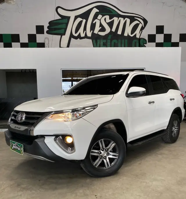 Carro Toyota SW4 2019 2.7 SRV 7L 4x2 (Aut) (Flex)