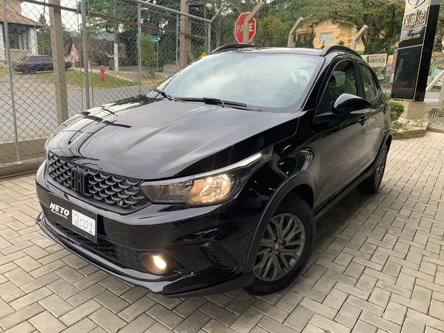 Carro Fiat Argo 2021 Trekking 1.3 (Flex)