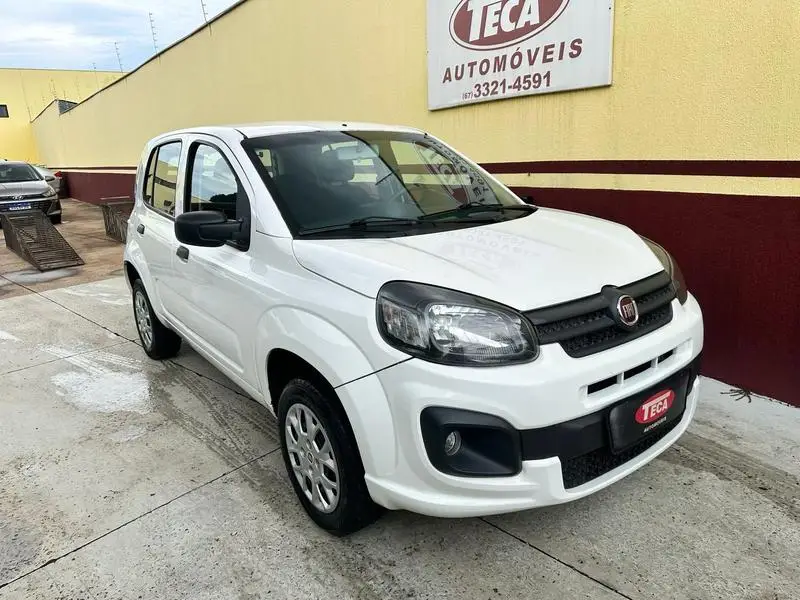 Fiat Uno Attractive 1.0
