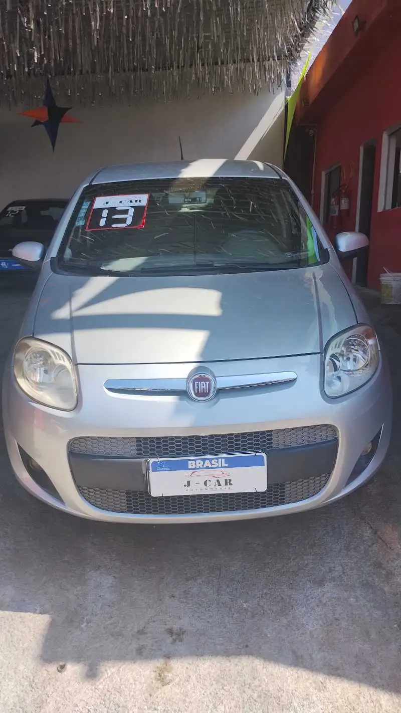 Fiat Palio Attractive 1.0 Evo (Flex)
