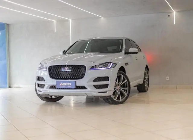Carro Jaguar F-Pace 2020 2.0 Prestige 4WD