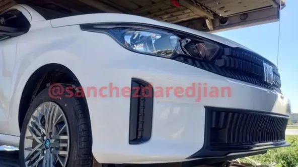 Assim como o Fiat Argo, o Cronos vai ganhar um repaginada no visual para continuar competitivo