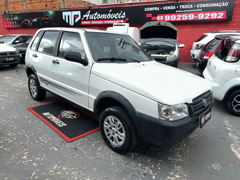 Fiat Uno Mille Fire Economy Way 1.0 (Flex) 4p