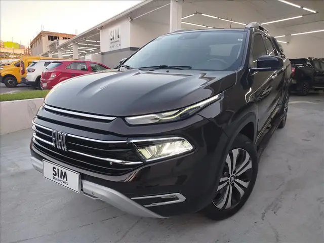 Carro Fiat Toro 2022 Volcano 1.3