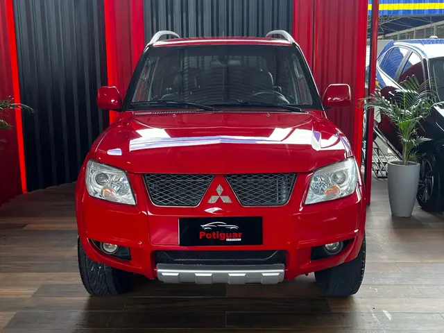 Carro Mitsubishi Pajero TR4 2014 2.0 16V 4x2 (Flex) (Aut)