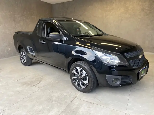 Carro Chevrolet Montana 2017 LS 1.4 (Flex)