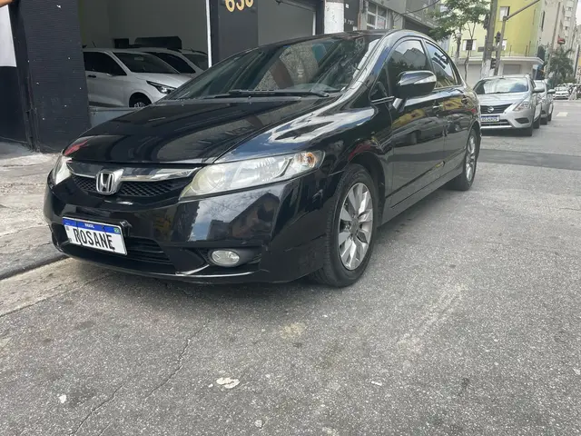 Carro Honda Civic 2011 New  LXL 1.8 i-VTEC (Couro) (Flex)