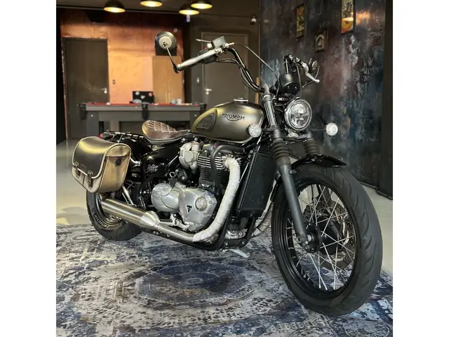 Carro Triumph Bonneville T100 2018 T 100