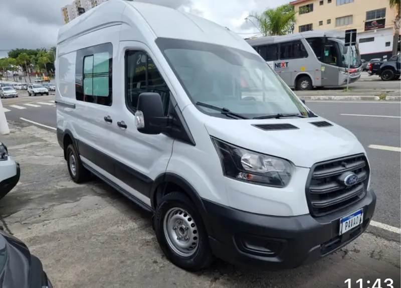 Ford Transit Furgão 2.0 Longo Turbo Diesel (Aut.)