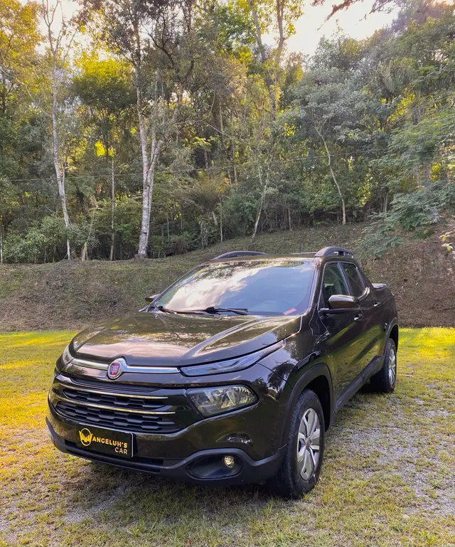 Carro Fiat Toro 2017 Freedom 1.8 AT6 4x2 (Flex)