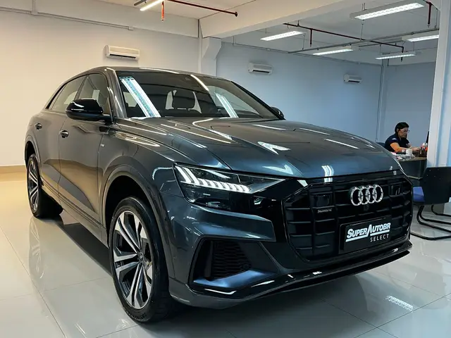 Carro Audi Q8 2023 Performance 3.0 TFSI Tiptronic quattro (Aut)
