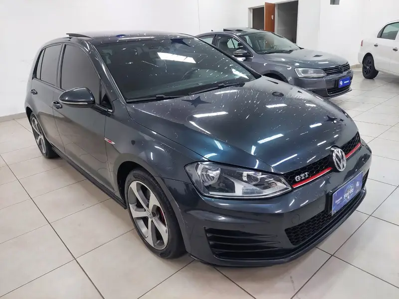 Volkswagen Golf GTI 2.0 TSi DSG