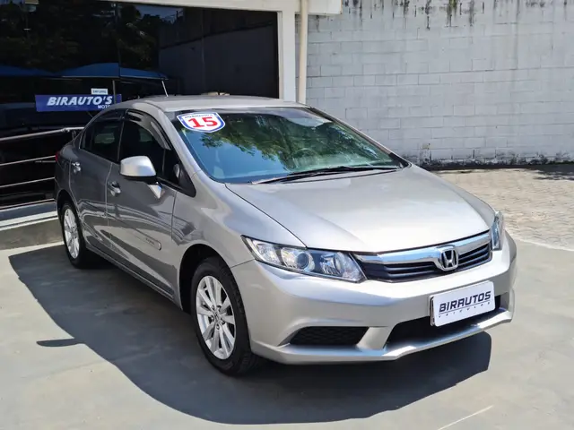 Carro Honda Civic 2015 LXS 1.8 i-VTEC (Aut) (Flex)