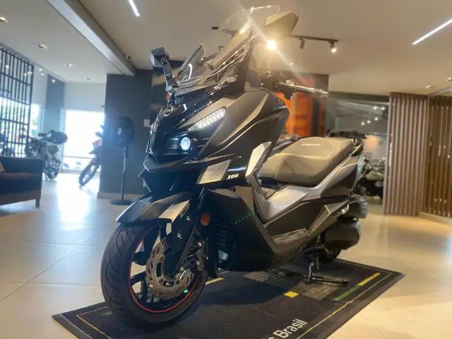 Carro Dafra Cruisym 2024 300