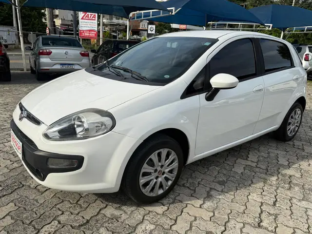 Carro Fiat Punto 2015 Attractive 1.4 (Flex)