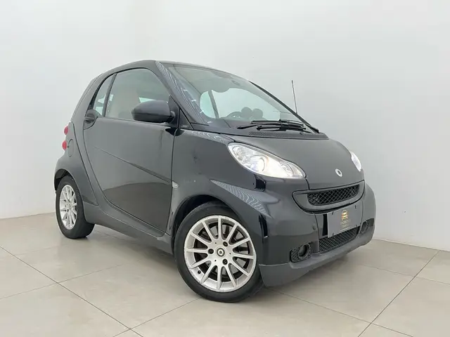 Carro Smart Fortwo Coupe 2009 fortwo Coupé Passion 62kw 1.0 12V