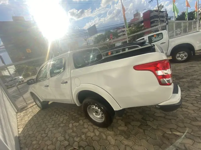 Carro Mitsubishi L200 Triton Sport 2023 GLS 2.4