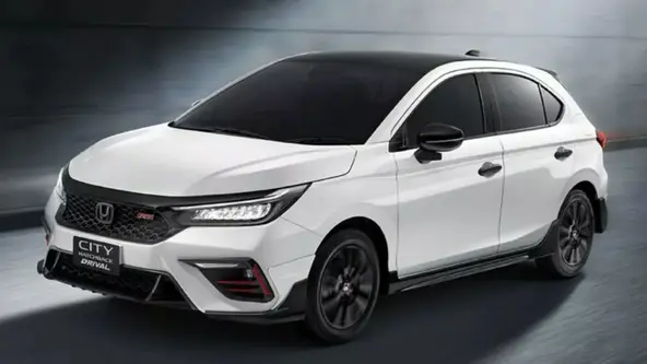 Apesar do estilo invocado, modelo combina motor 1.5 aspirado a elétrico para entregar 110 cv