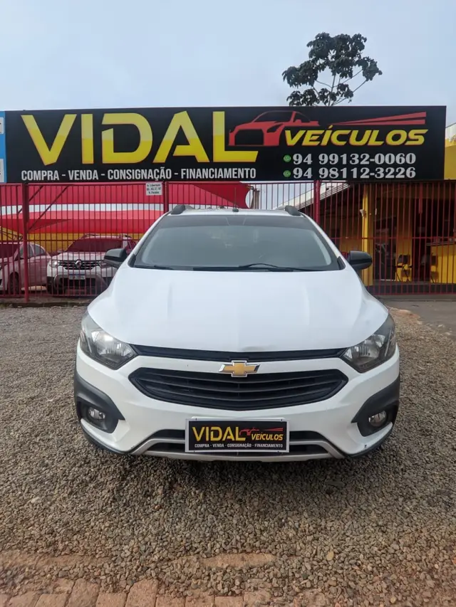 Carro Chevrolet Onix 2018 1.4 Activ SPE/4