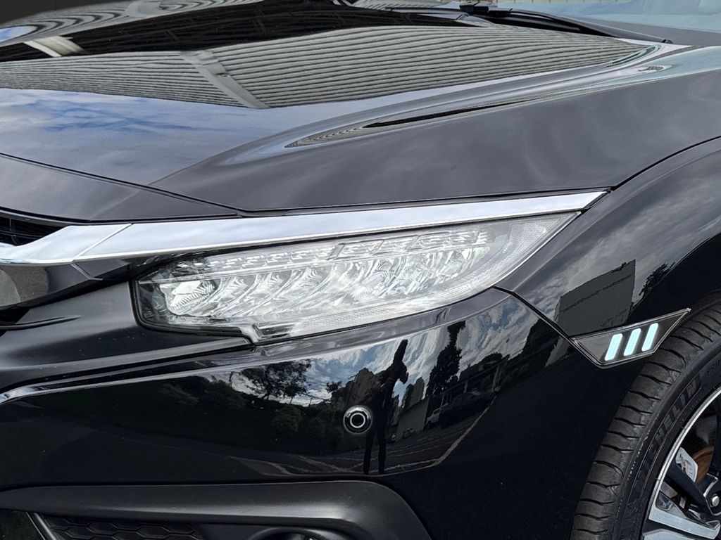 Civic 1.5 Touring Turbo Aut