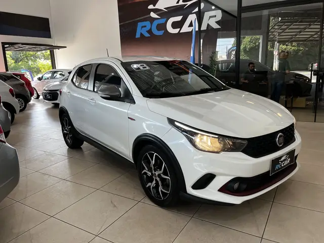 Carro Fiat Argo 2018 HGT 1.8 E.Torq AT6 (Flex)