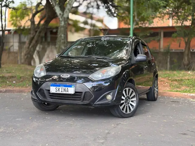 Carro Ford Fiesta Hatch 2012 1.0 (Flex)