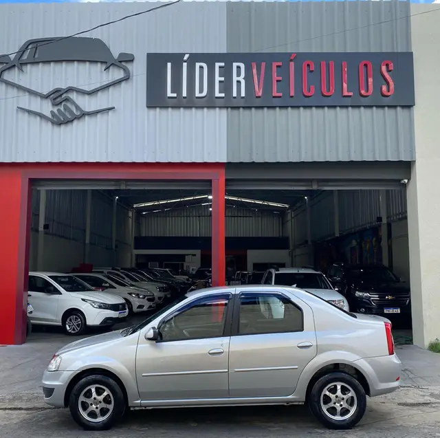 Carro Renault Logan 2013 Expression 1.0 16V (flex)