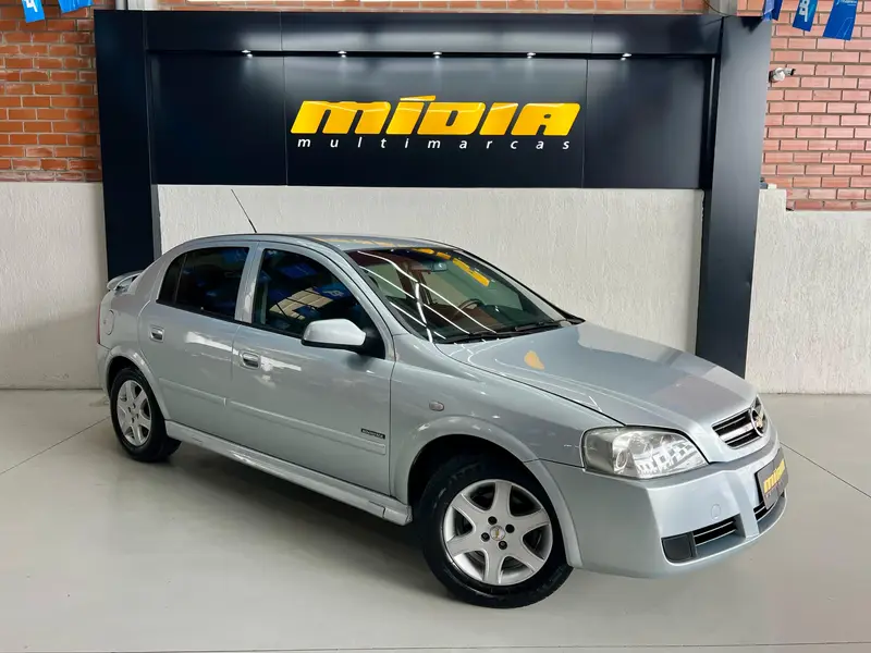 Chevrolet Astra Hatch Advantage 2.0 (Flex)