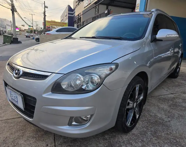 Carro Hyundai i30 CW 2011 2.0i GLS Top (Aut)