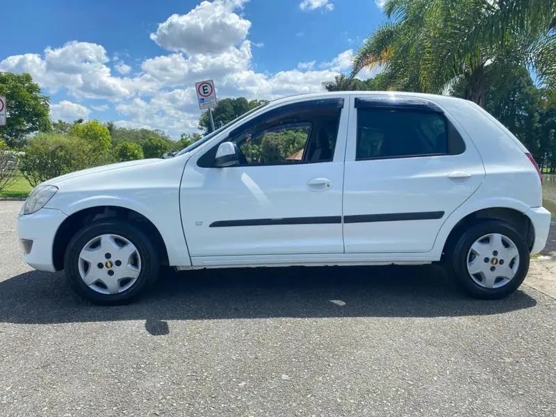 Chevrolet Celta LT 1.0 (Flex)
