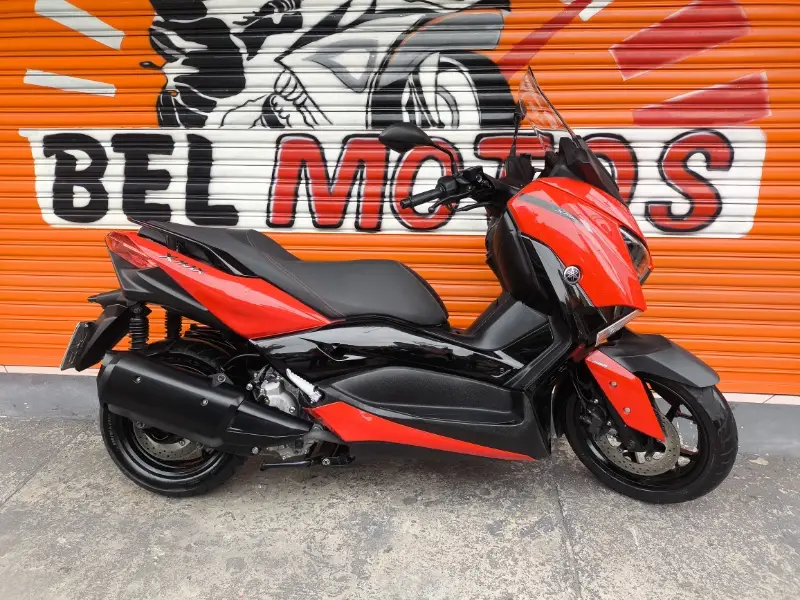 Yamaha XMax ABS