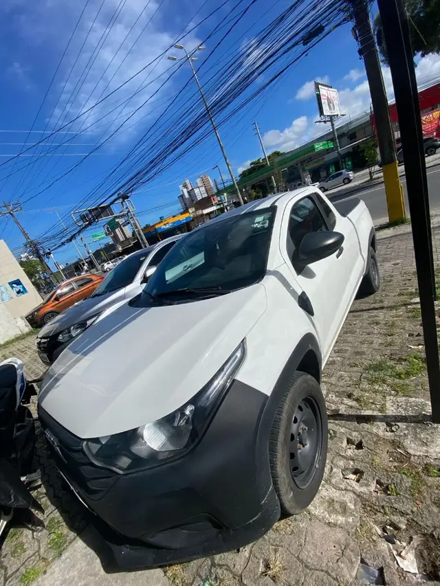 Carro Fiat Strada 2023 Endurance 1.4 Cabine Plus (Flex)