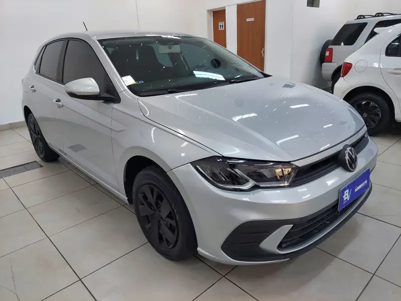 Volkswagen Polo Track 1.0 Flex 12V 5p