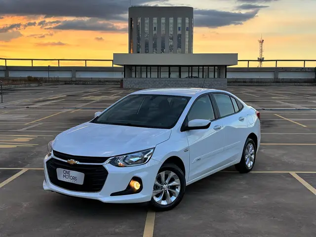 Carro Chevrolet Onix Plus 2022 SEDAN Plus LTZ 1.0 12V TB Flex (Mec.)