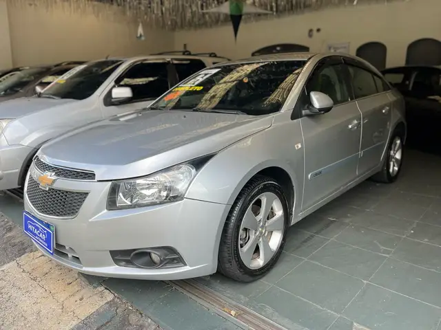 Carro Chevrolet Cruze 2014 LT 1.8 16V Ecotec (Flex)
