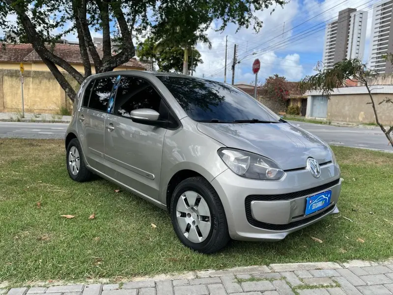 Volkswagen Up! 1.0 12v E-Flex move up! 4p