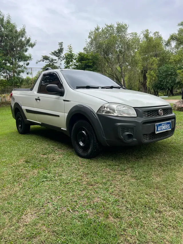 Carro Fiat Strada 2018 Hard Working 1.4 (Flex) (Cabine Simples)